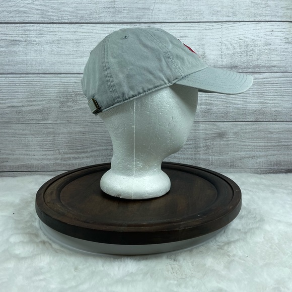 Boston Red Socks Adjustable Strap Hat - Picture 2 of 8